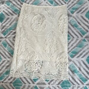 Elegant White Lace Skirt